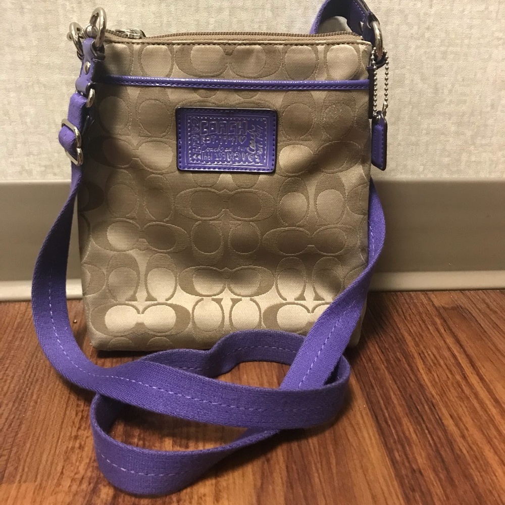 100% Authentic Coach Poppy Crossbody Bag